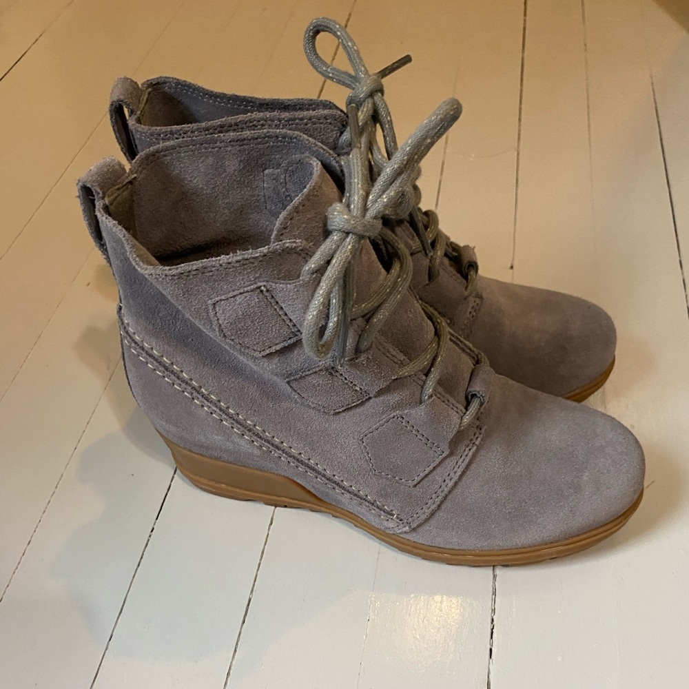 Sorel suede wedge boots